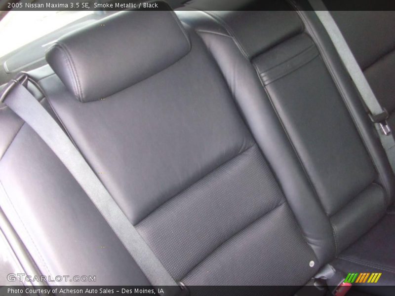 Smoke Metallic / Black 2005 Nissan Maxima 3.5 SE
