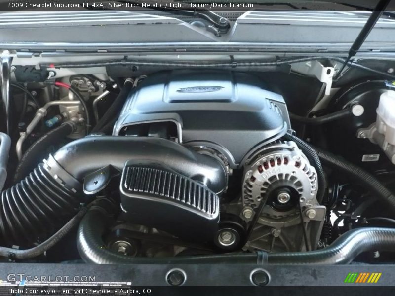 Silver Birch Metallic / Light Titanium/Dark Titanium 2009 Chevrolet Suburban LT 4x4