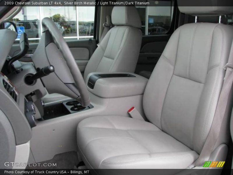 Silver Birch Metallic / Light Titanium/Dark Titanium 2009 Chevrolet Suburban LT 4x4