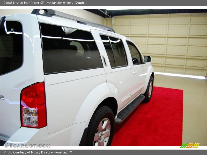 Avalanche White / Graphite 2008 Nissan Pathfinder SE