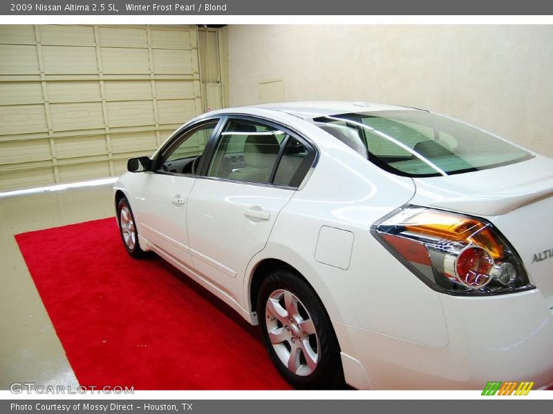 Winter Frost Pearl / Blond 2009 Nissan Altima 2.5 SL