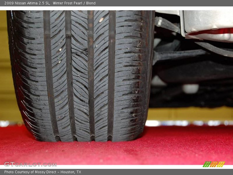 Winter Frost Pearl / Blond 2009 Nissan Altima 2.5 SL
