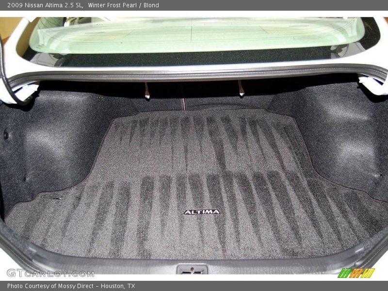 Winter Frost Pearl / Blond 2009 Nissan Altima 2.5 SL
