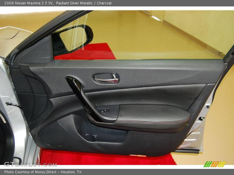 Radiant Silver Metallic / Charcoal 2009 Nissan Maxima 3.5 SV
