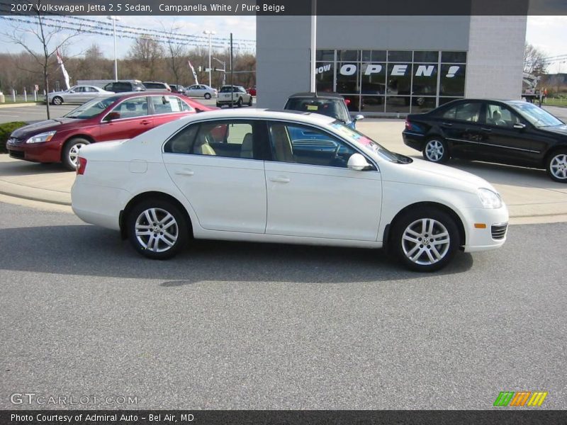 Campanella White / Pure Beige 2007 Volkswagen Jetta 2.5 Sedan