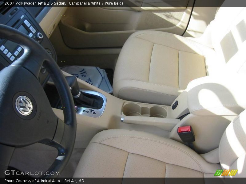 Campanella White / Pure Beige 2007 Volkswagen Jetta 2.5 Sedan