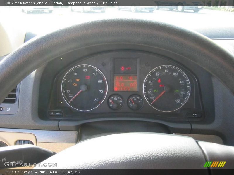 Campanella White / Pure Beige 2007 Volkswagen Jetta 2.5 Sedan