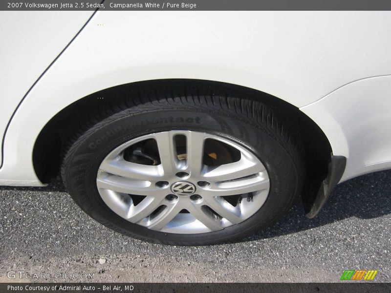 Campanella White / Pure Beige 2007 Volkswagen Jetta 2.5 Sedan