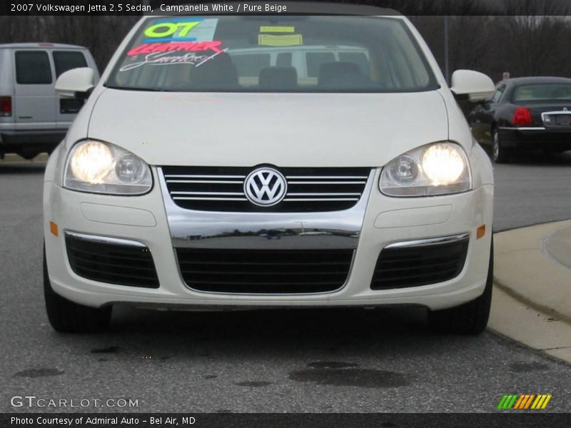 Campanella White / Pure Beige 2007 Volkswagen Jetta 2.5 Sedan