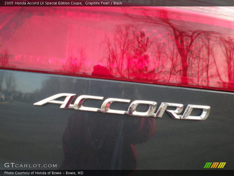 Graphite Pearl / Black 2005 Honda Accord LX Special Edition Coupe