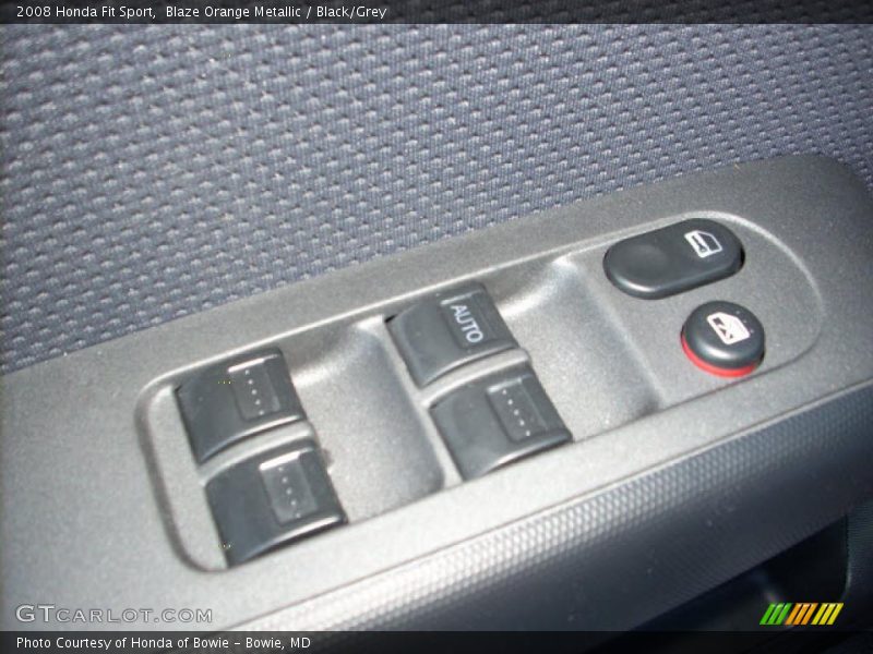 Blaze Orange Metallic / Black/Grey 2008 Honda Fit Sport