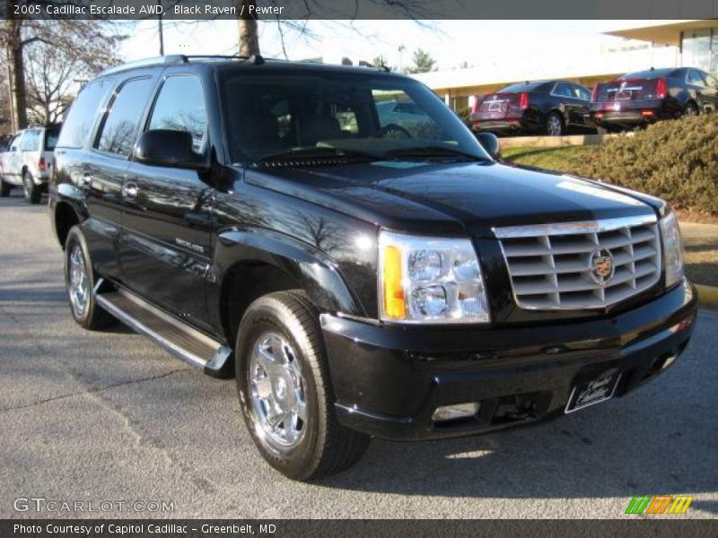 Black Raven / Pewter 2005 Cadillac Escalade AWD