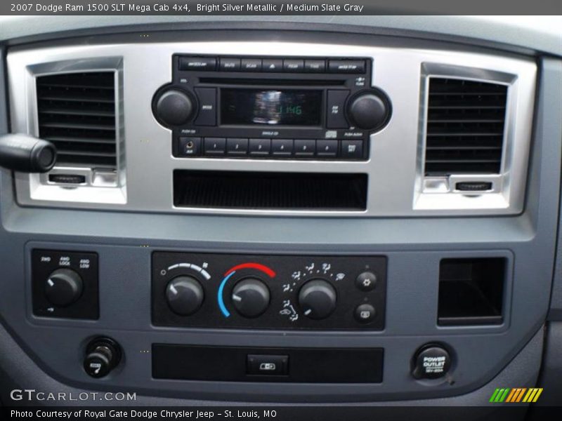 Bright Silver Metallic / Medium Slate Gray 2007 Dodge Ram 1500 SLT Mega Cab 4x4
