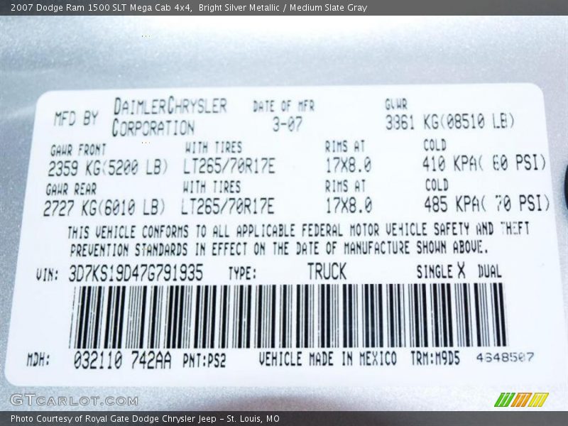 Bright Silver Metallic / Medium Slate Gray 2007 Dodge Ram 1500 SLT Mega Cab 4x4