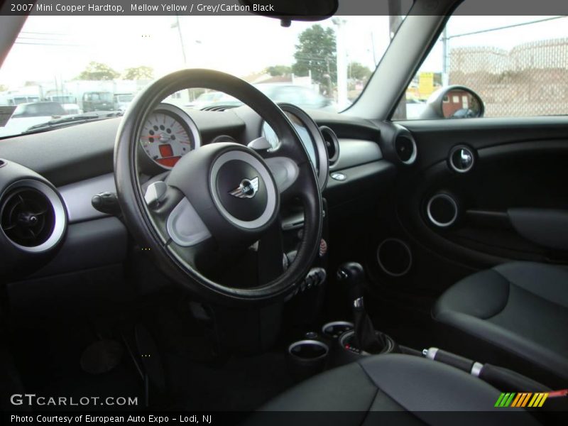 Mellow Yellow / Grey/Carbon Black 2007 Mini Cooper Hardtop