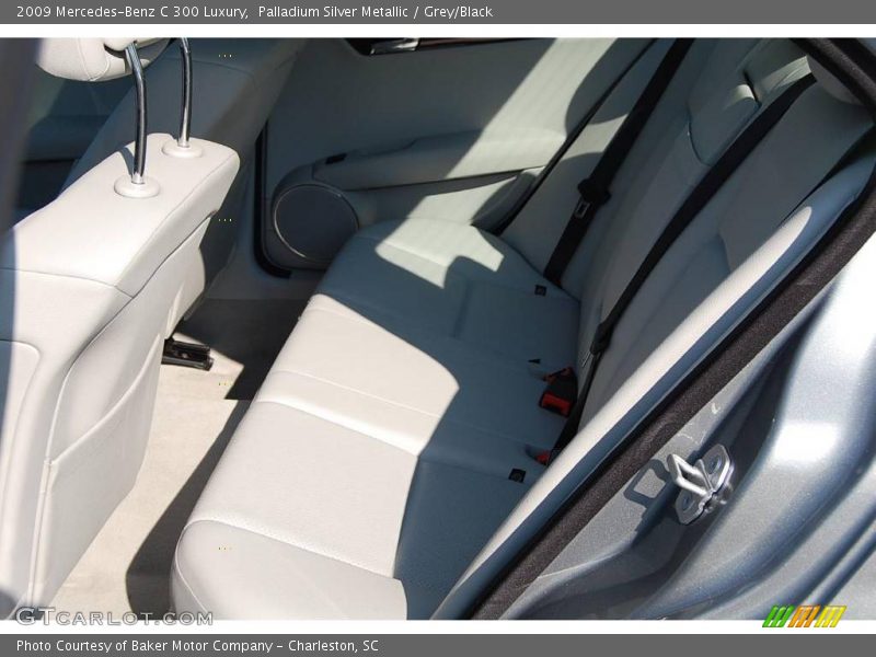 Palladium Silver Metallic / Grey/Black 2009 Mercedes-Benz C 300 Luxury