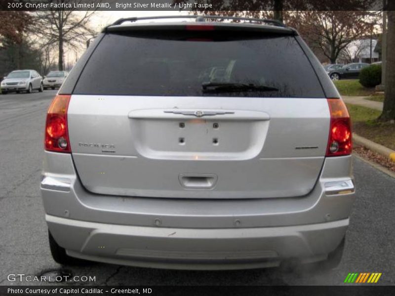 Bright Silver Metallic / Light Taupe 2005 Chrysler Pacifica Limited AWD