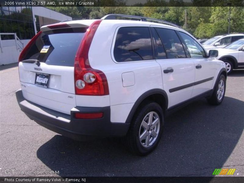 Ice White / Graphite 2006 Volvo XC90 2.5T AWD