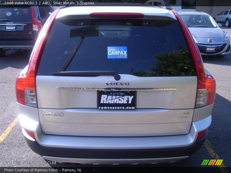 Silver Metallic / Graphite 2008 Volvo XC90 3.2 AWD