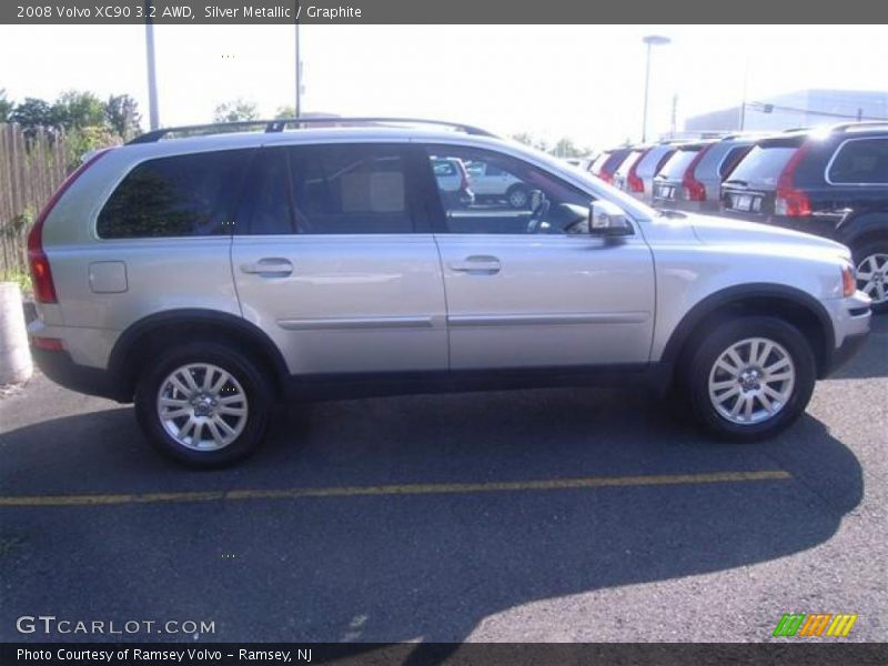 Silver Metallic / Graphite 2008 Volvo XC90 3.2 AWD