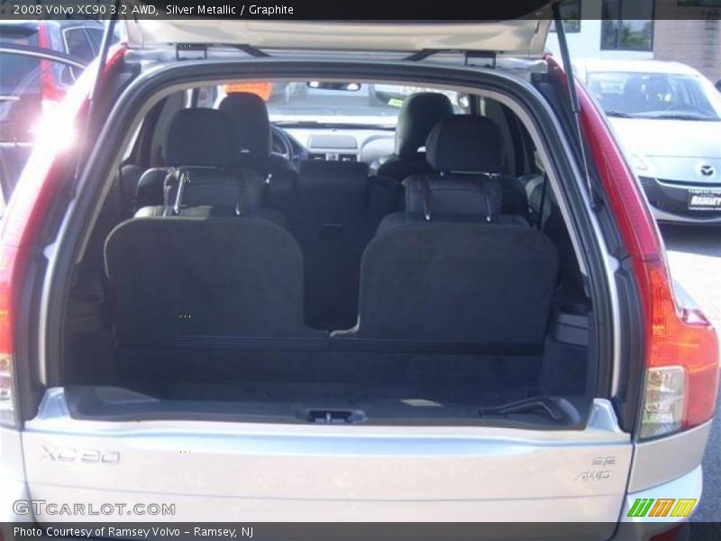 Silver Metallic / Graphite 2008 Volvo XC90 3.2 AWD