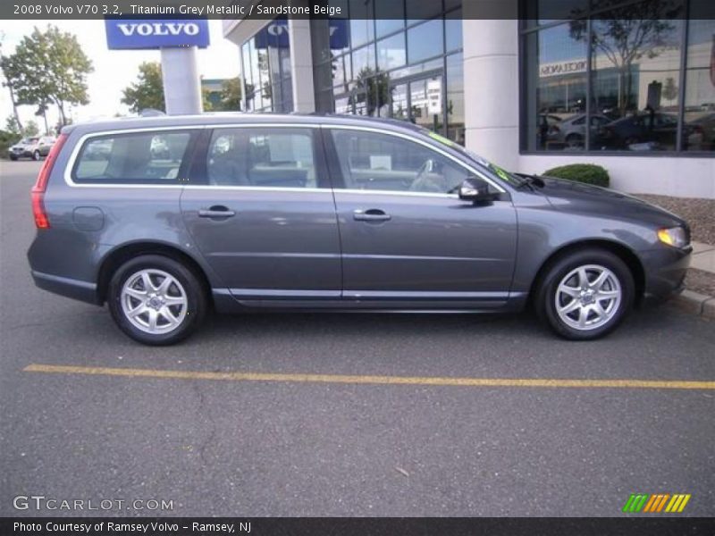 Titanium Grey Metallic / Sandstone Beige 2008 Volvo V70 3.2