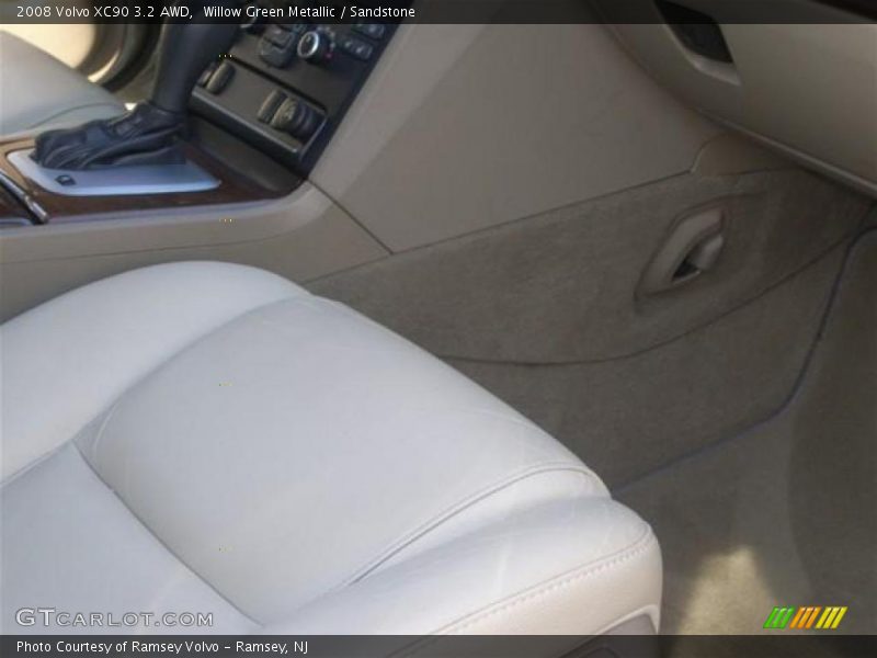 Willow Green Metallic / Sandstone 2008 Volvo XC90 3.2 AWD