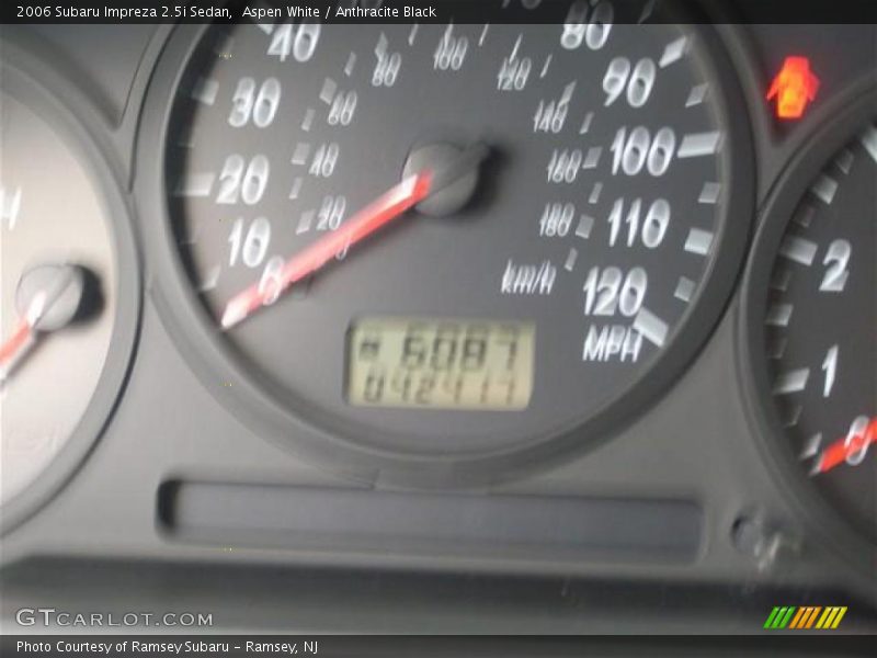 Aspen White / Anthracite Black 2006 Subaru Impreza 2.5i Sedan