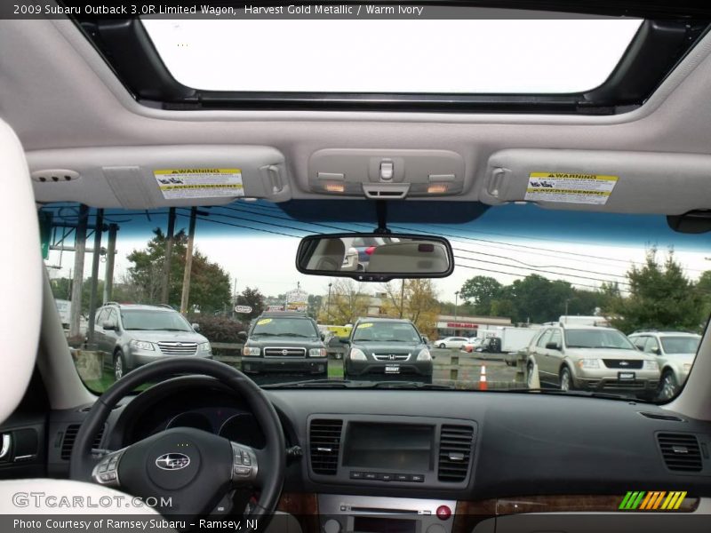 Harvest Gold Metallic / Warm Ivory 2009 Subaru Outback 3.0R Limited Wagon