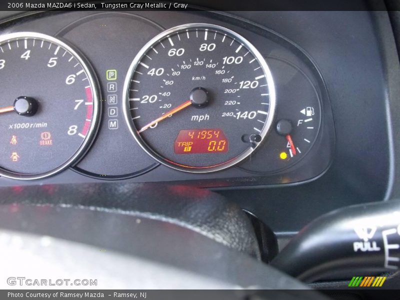 Tungsten Gray Metallic / Gray 2006 Mazda MAZDA6 i Sedan