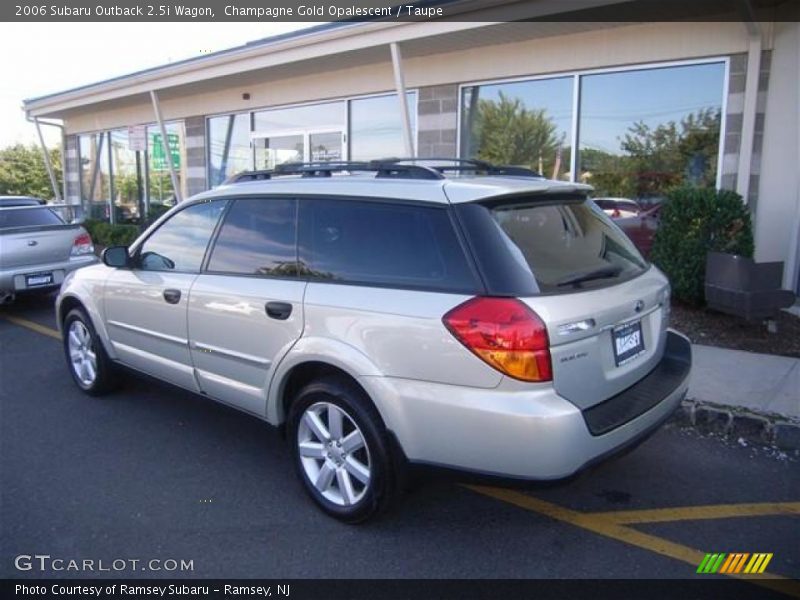 Champagne Gold Opalescent / Taupe 2006 Subaru Outback 2.5i Wagon