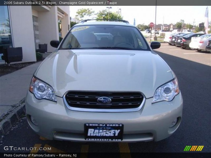Champagne Gold Opalescent / Taupe 2006 Subaru Outback 2.5i Wagon