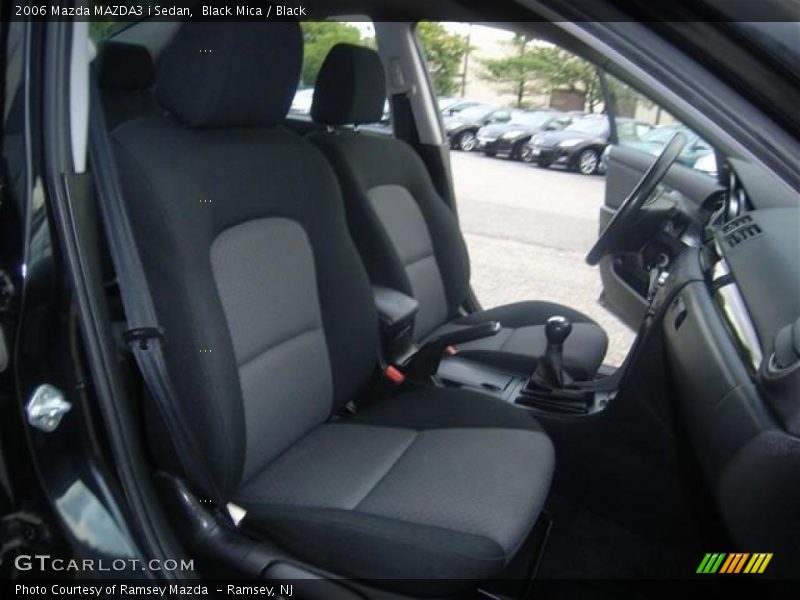 Black Mica / Black 2006 Mazda MAZDA3 i Sedan