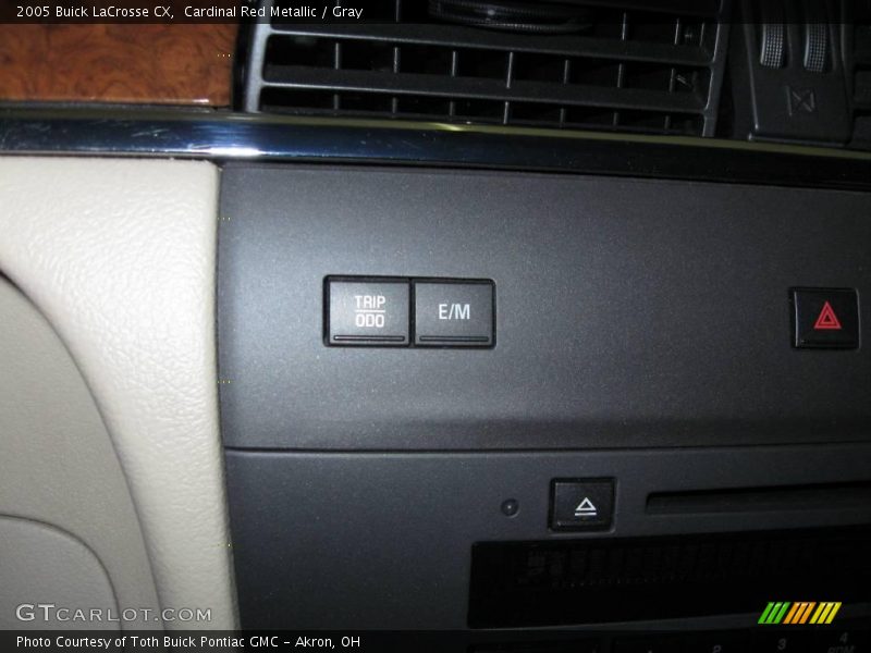 Cardinal Red Metallic / Gray 2005 Buick LaCrosse CX