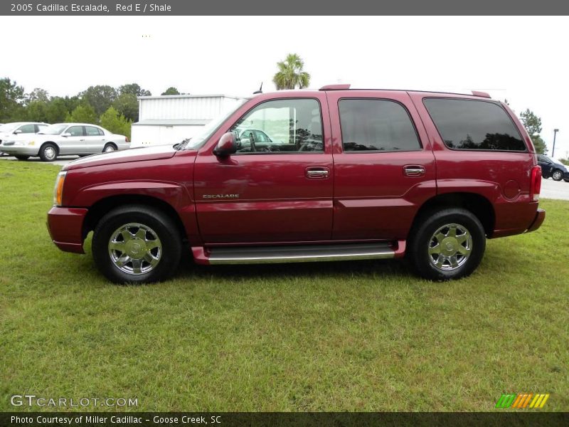Red E / Shale 2005 Cadillac Escalade
