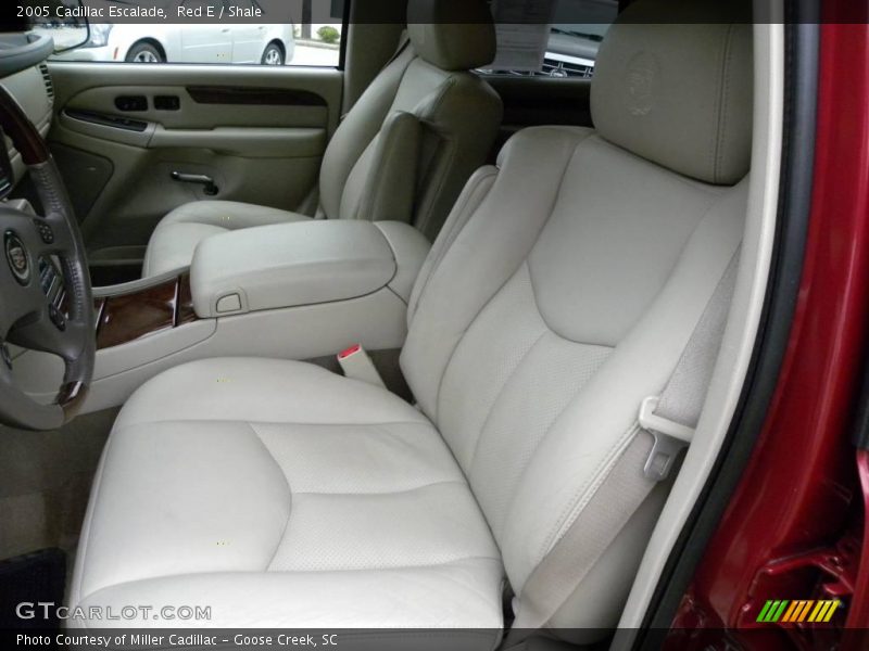 Red E / Shale 2005 Cadillac Escalade