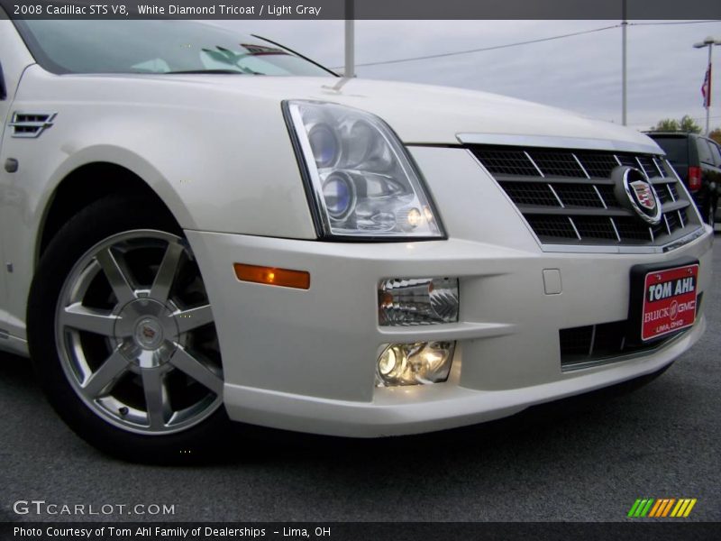 White Diamond Tricoat / Light Gray 2008 Cadillac STS V8