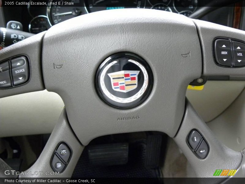 Red E / Shale 2005 Cadillac Escalade