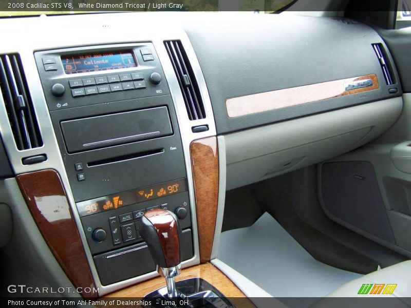 White Diamond Tricoat / Light Gray 2008 Cadillac STS V8