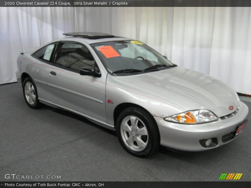 Ultra Silver Metallic / Graphite 2000 Chevrolet Cavalier Z24 Coupe