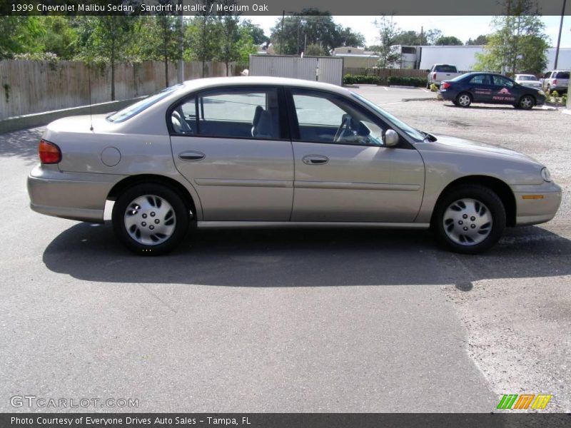 Sandrift Metallic / Medium Oak 1999 Chevrolet Malibu Sedan