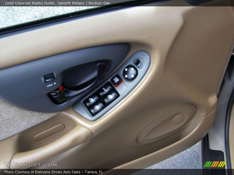 Sandrift Metallic / Medium Oak 1999 Chevrolet Malibu Sedan