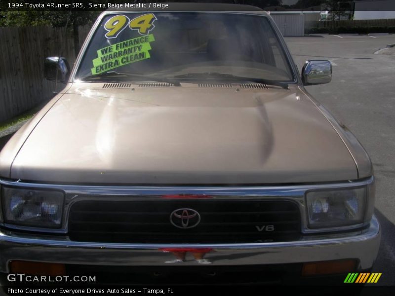 Sierra Beige Metallic / Beige 1994 Toyota 4Runner SR5