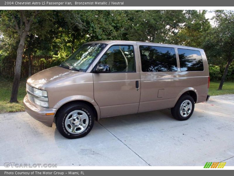 Bronzemist Metallic / Neutral 2004 Chevrolet Astro LS Passenger Van