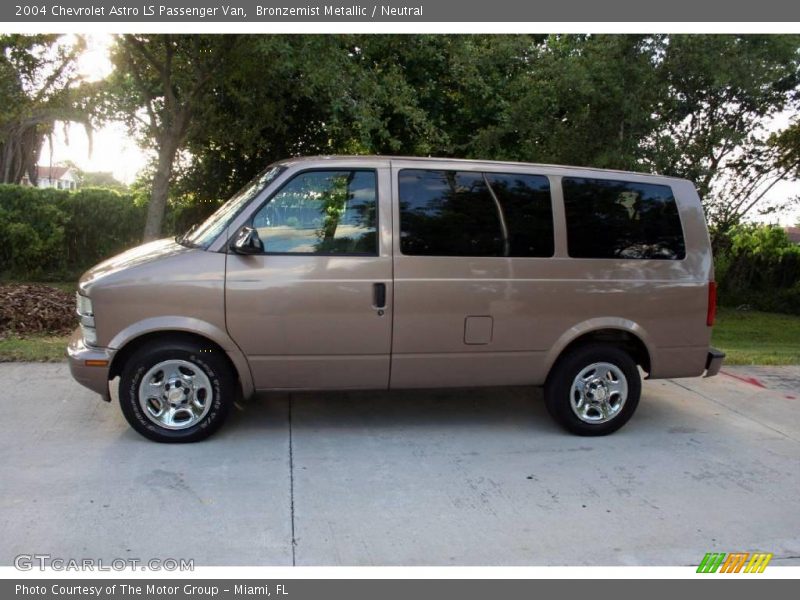 Bronzemist Metallic / Neutral 2004 Chevrolet Astro LS Passenger Van