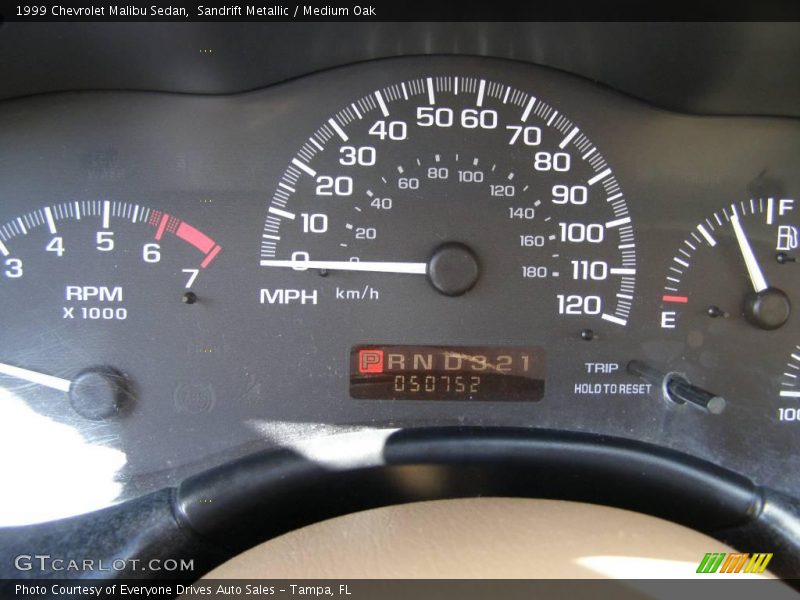 Sandrift Metallic / Medium Oak 1999 Chevrolet Malibu Sedan