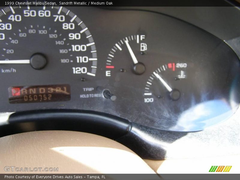 Sandrift Metallic / Medium Oak 1999 Chevrolet Malibu Sedan