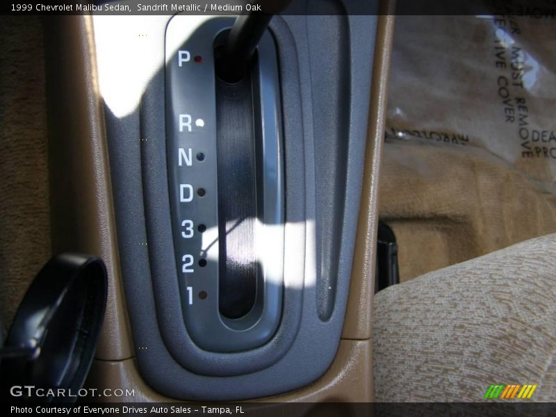 Sandrift Metallic / Medium Oak 1999 Chevrolet Malibu Sedan