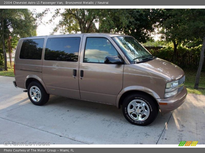 Bronzemist Metallic / Neutral 2004 Chevrolet Astro LS Passenger Van