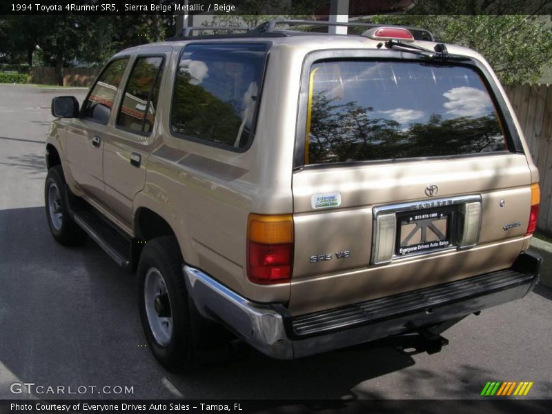 Sierra Beige Metallic / Beige 1994 Toyota 4Runner SR5